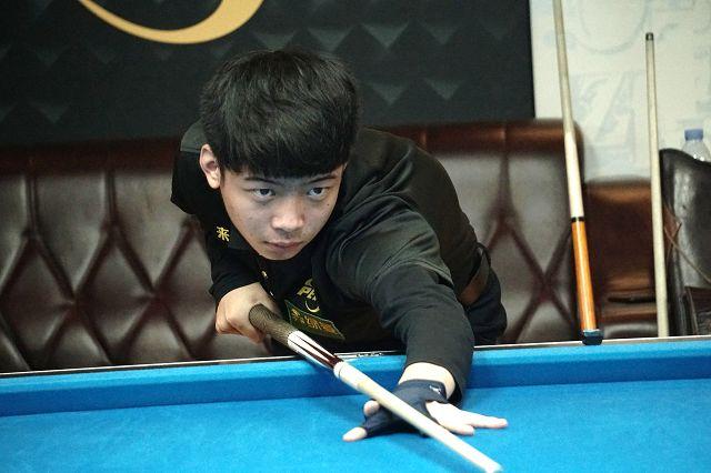 1岁的达姆 1岁的达姆